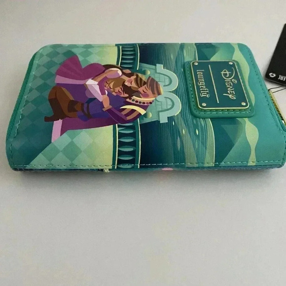 Loungefly Disney Tangled RAPUNZEL Princess Castle Glow-in-the-Dark Zip Wallet - Picture 7 of 13